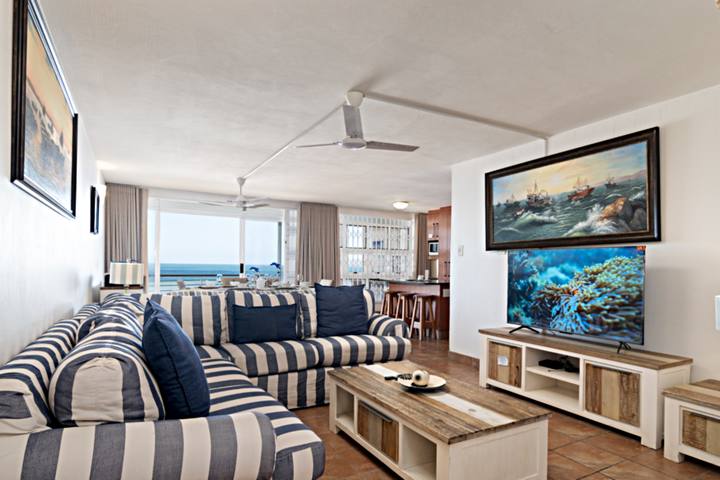 Chakas Cove 34 Lounge